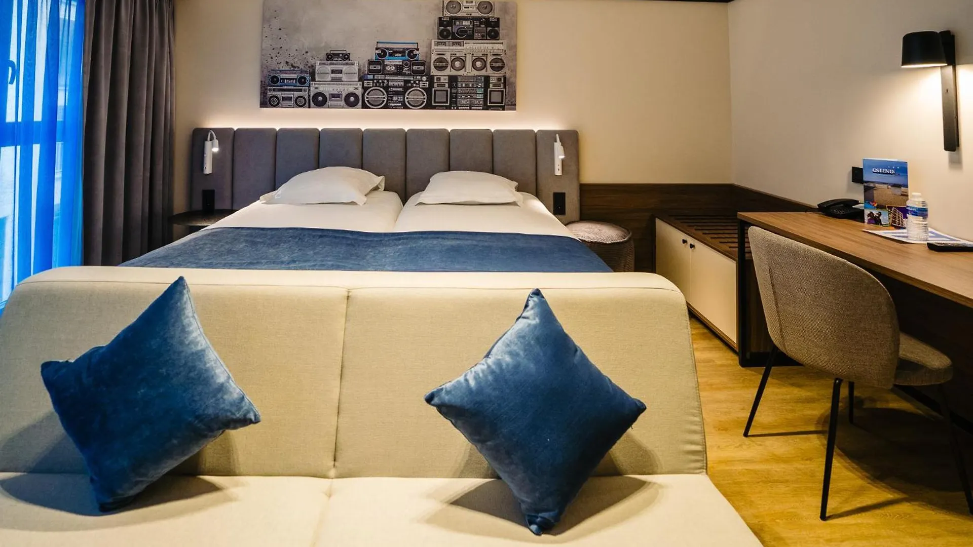Ostend Hotel 3*,