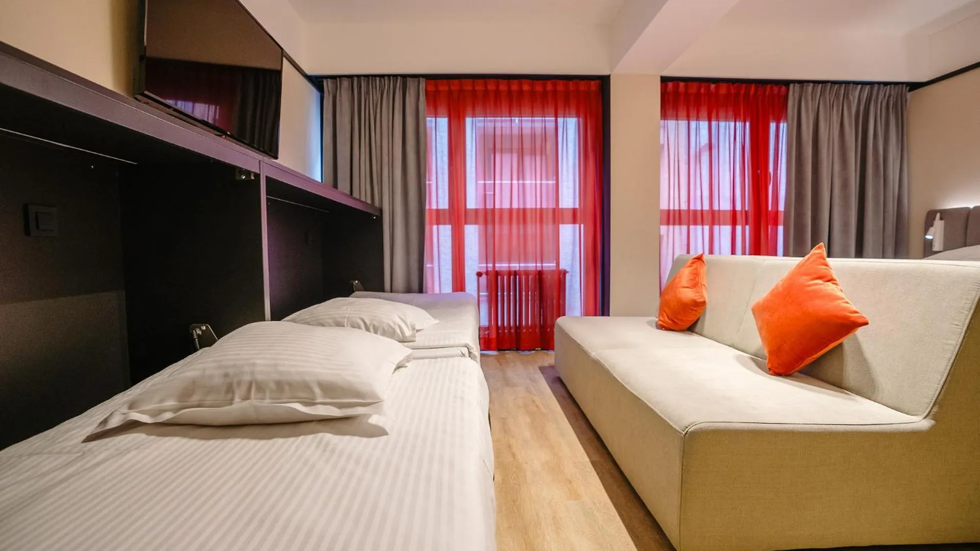Ostend Hotel