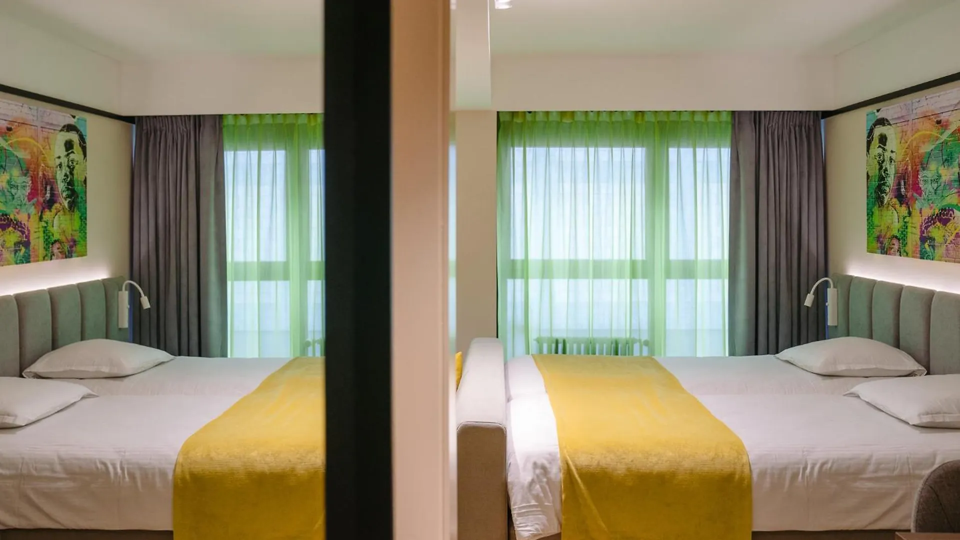 Ostend Hotel
